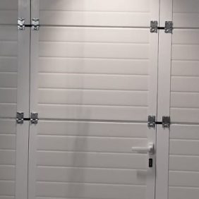 Puerta peatonal